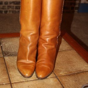 Gucci knee boots Quick ship  reduced size 37B /7B